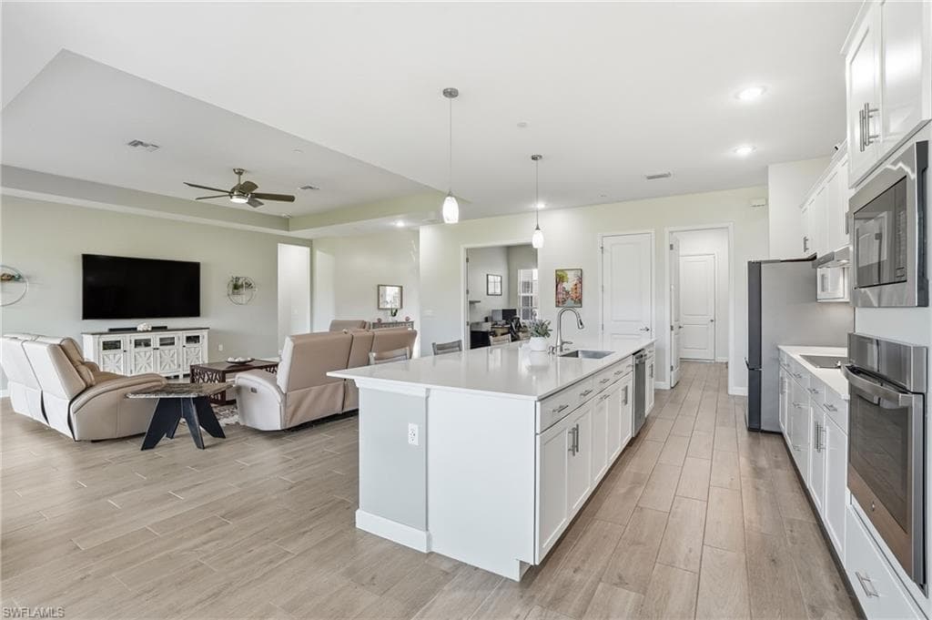 17040 Serengeti CIR, ALVA FL 33920-12