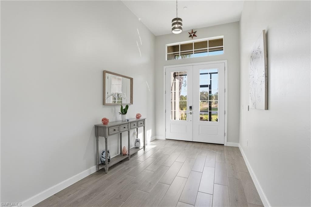 17040 Serengeti CIR, ALVA FL 33920-6