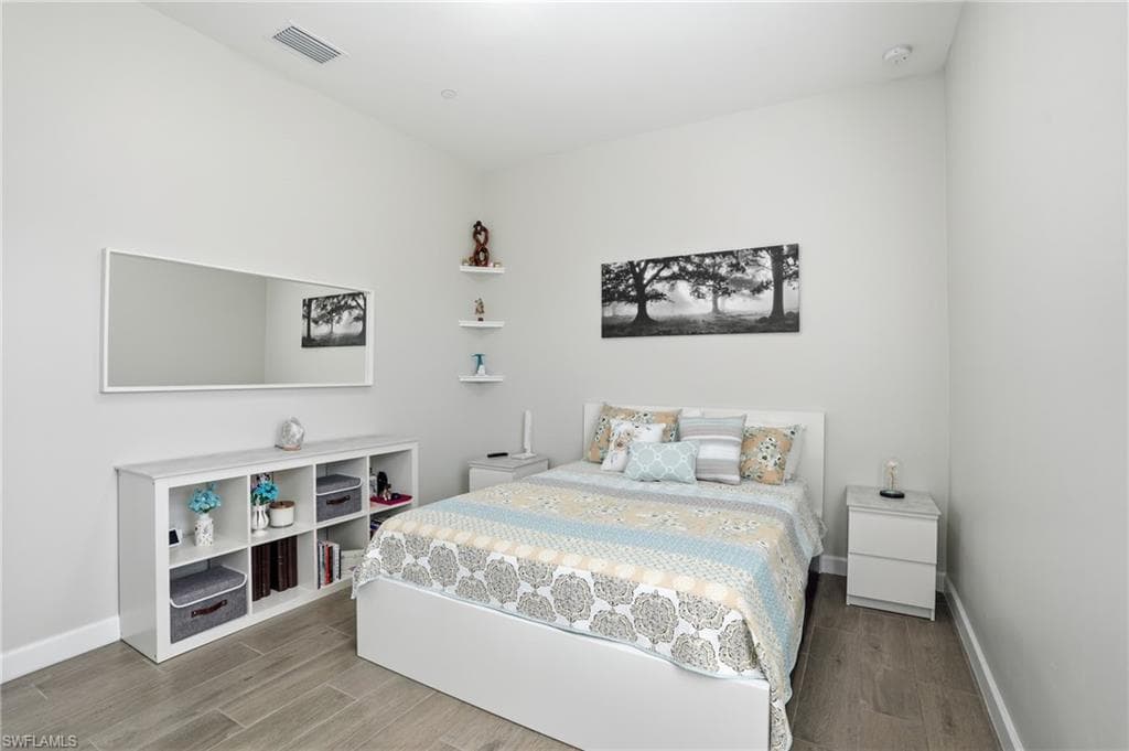 17040 Serengeti CIR, ALVA FL 33920-27