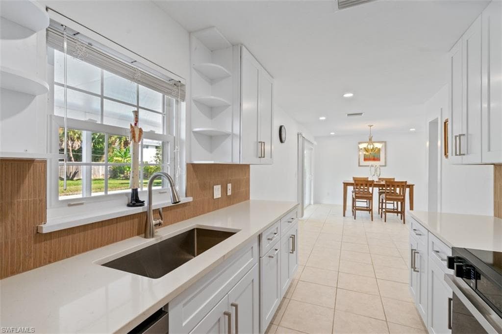 14773 Martin DR, FORT MYERS FL 33908-32