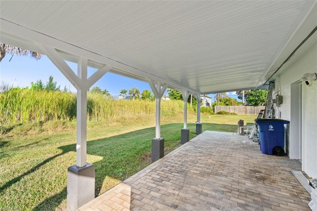 14773 Martin DR, FORT MYERS FL 33908-39