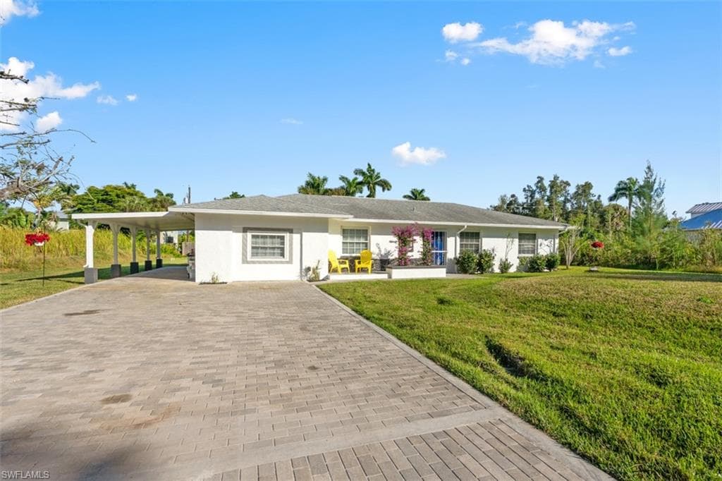 14773 Martin DR, FORT MYERS FL 33908-28