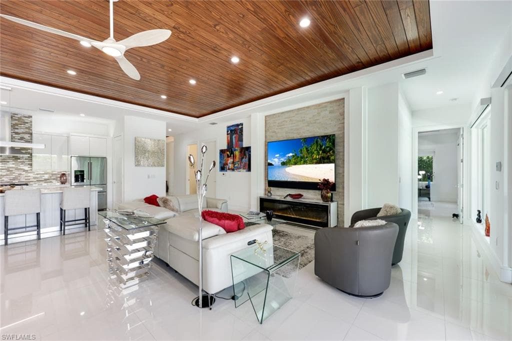 1167 22nd AVE N, NAPLES FL 34103-5