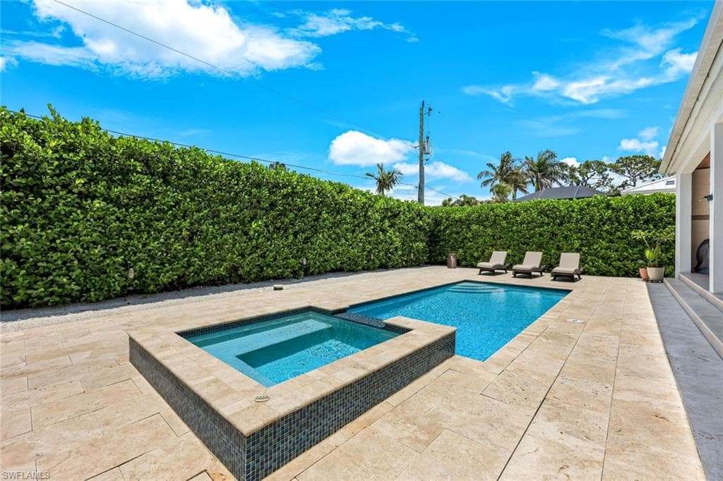 1167 22nd AVE N, NAPLES FL 34103-16