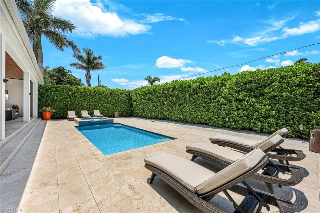 1167 22nd AVE N, NAPLES FL 34103-15