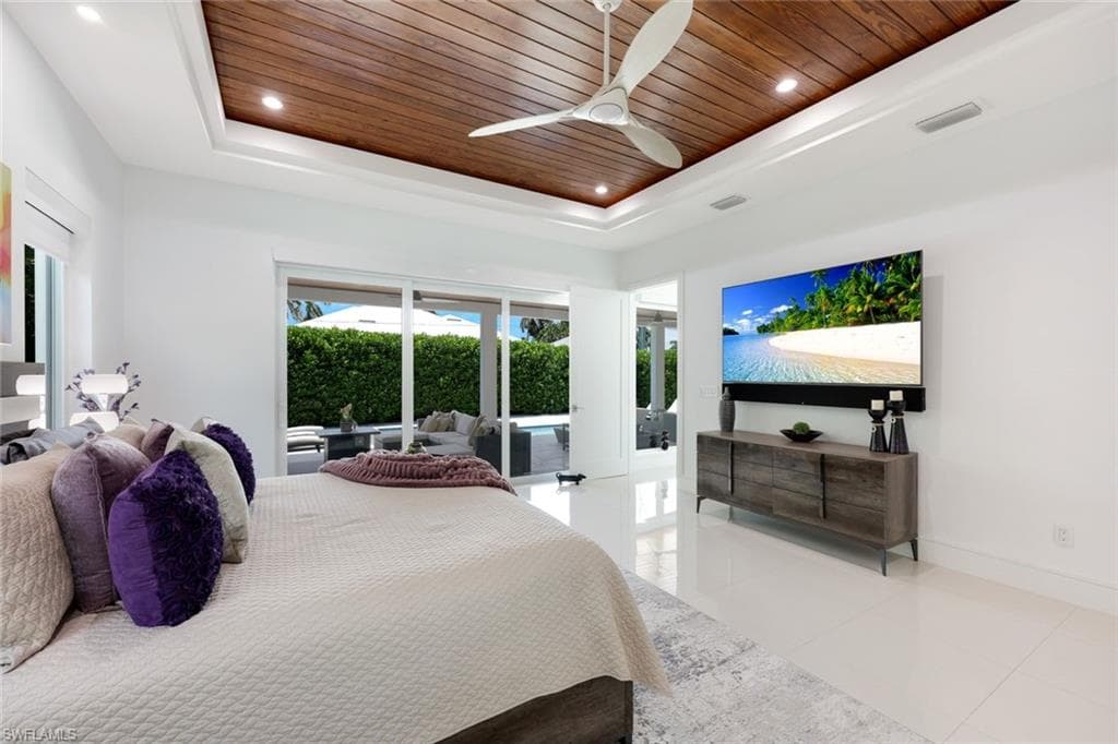 1167 22nd AVE N, NAPLES FL 34103-18