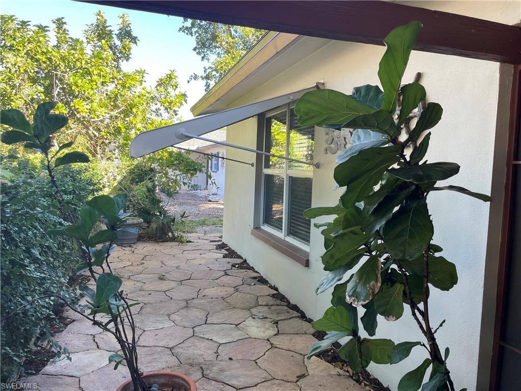 6335 Hofstra CT W, FORT MYERS FL 33919-4