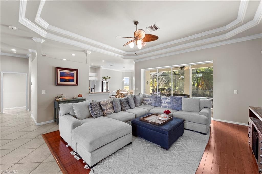 11452 Pembrook RUN, ESTERO FL 33928-3