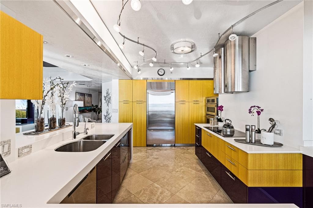 1070 S Collier BLVD # D, MARCO ISLAND FL 34145-19