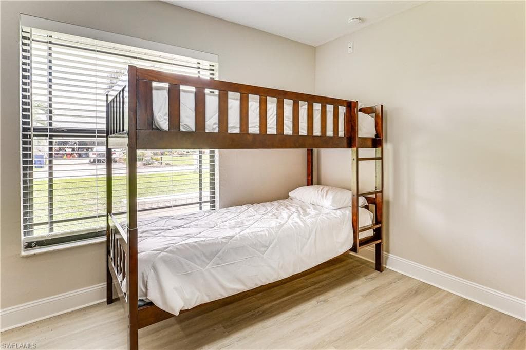 6030 Perthshire LN, FORT MYERS FL 33908-25