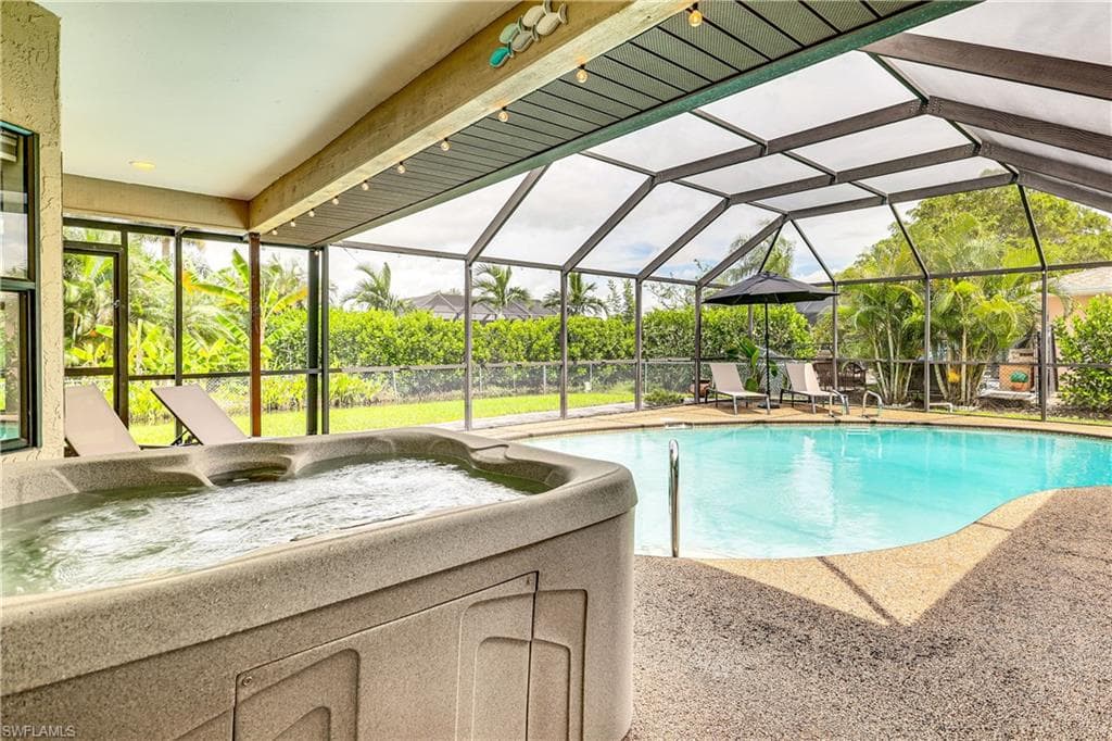 6030 Perthshire LN, FORT MYERS FL 33908-35