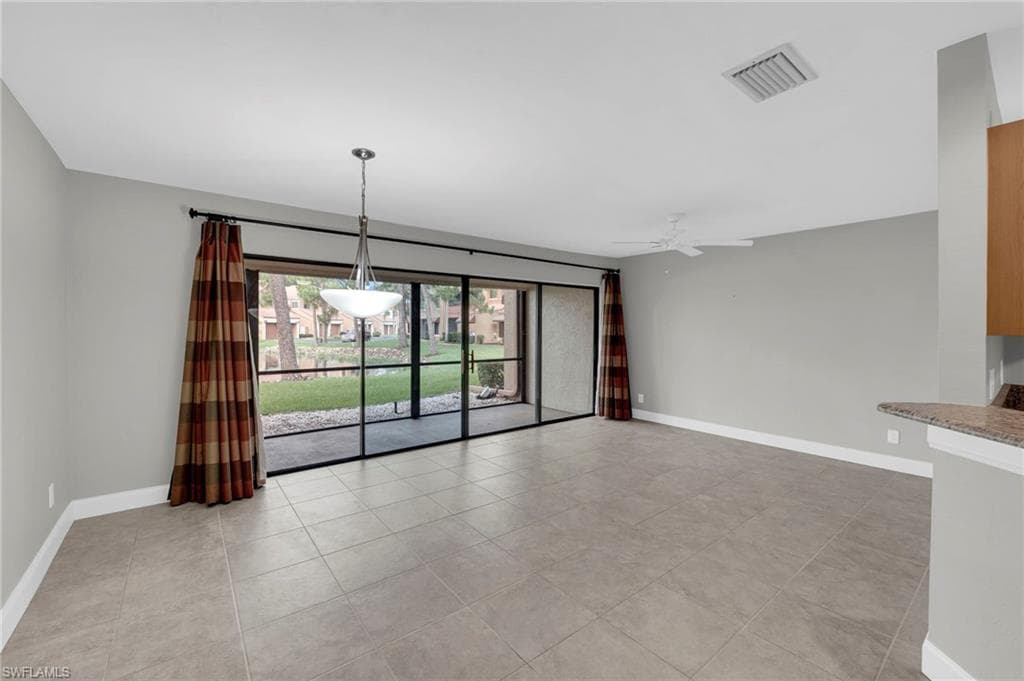 7150 Golden Eagle CT # 213, FORT MYERS FL 33912-9