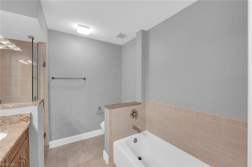 7150 Golden Eagle CT # 213, FORT MYERS FL 33912-17