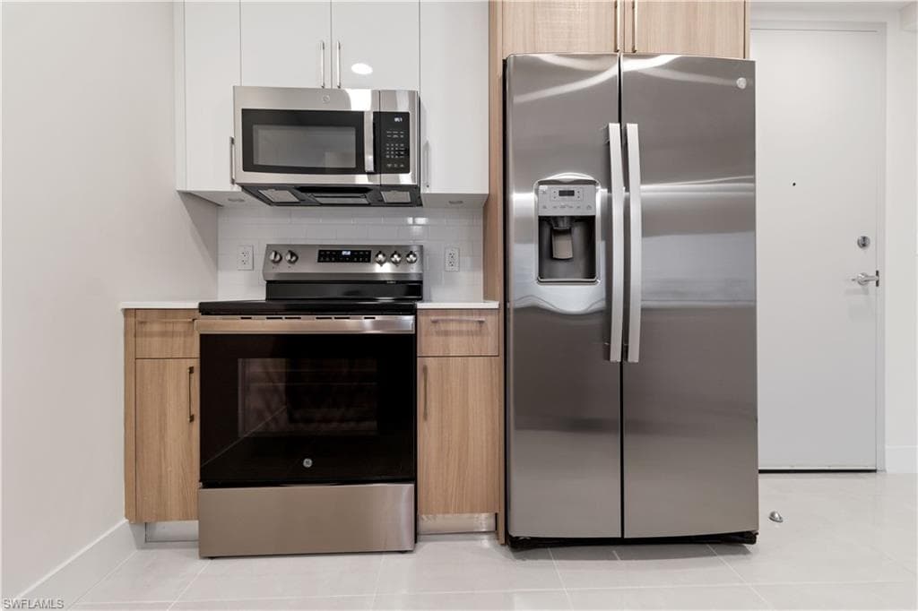 26600 Rosewood Pointe DR # 101, BONITA SPRINGS FL 34135-8