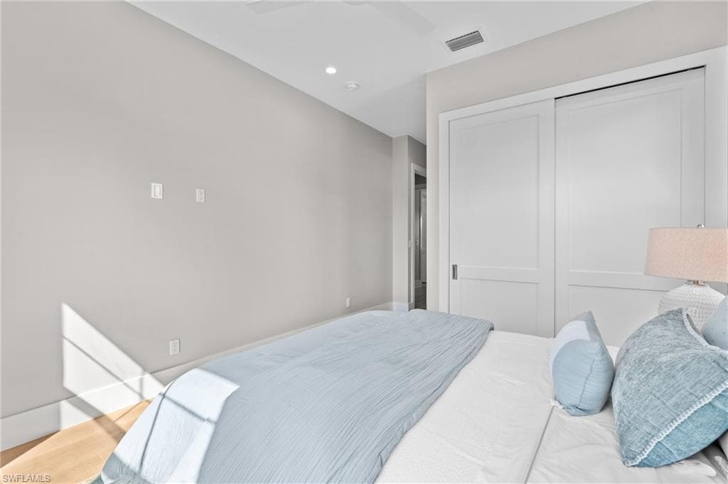 117 Hercules DR, FORT MYERS BEACH FL 33931-31