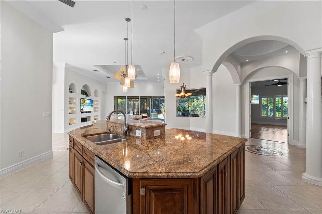 15600 Catalpa Cove DR, FORT MYERS FL 33908-9