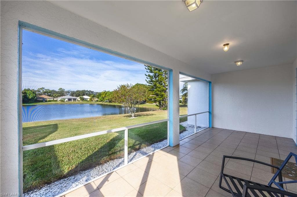 223 Stanhope CIR, NAPLES FL 34104-13