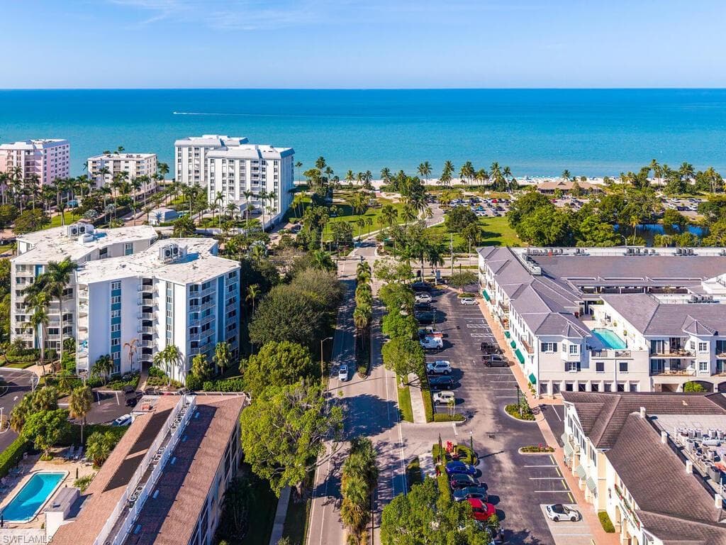 218 Banyan BLVD # 218, NAPLES FL 34102-12