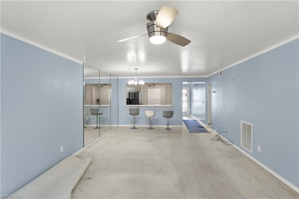 9610 Victoria LN # D202, NAPLES FL 34109-5