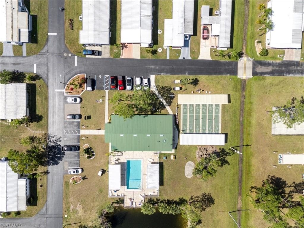 952 Days LN, NORTH FORT MYERS FL 33917-32