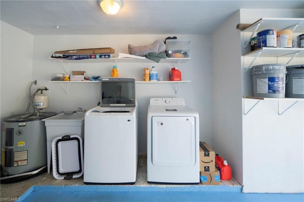 59 Wickliffe DR, NAPLES FL 34110-42