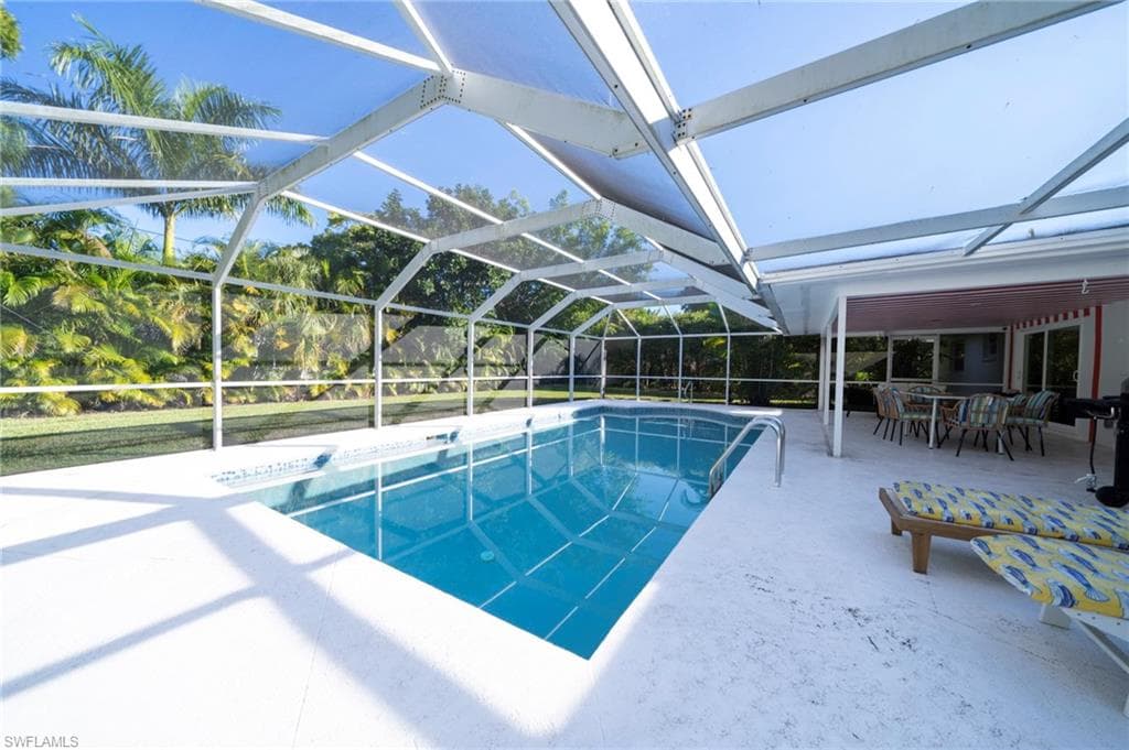 59 Wickliffe DR, NAPLES FL 34110-35