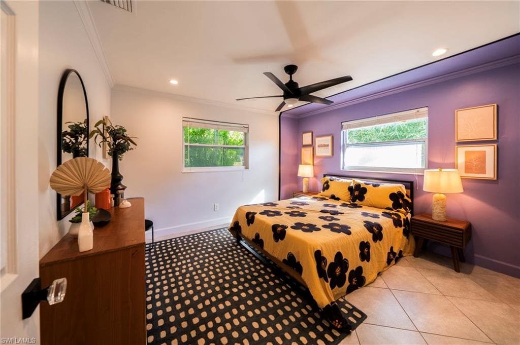 59 Wickliffe DR, NAPLES FL 34110-31