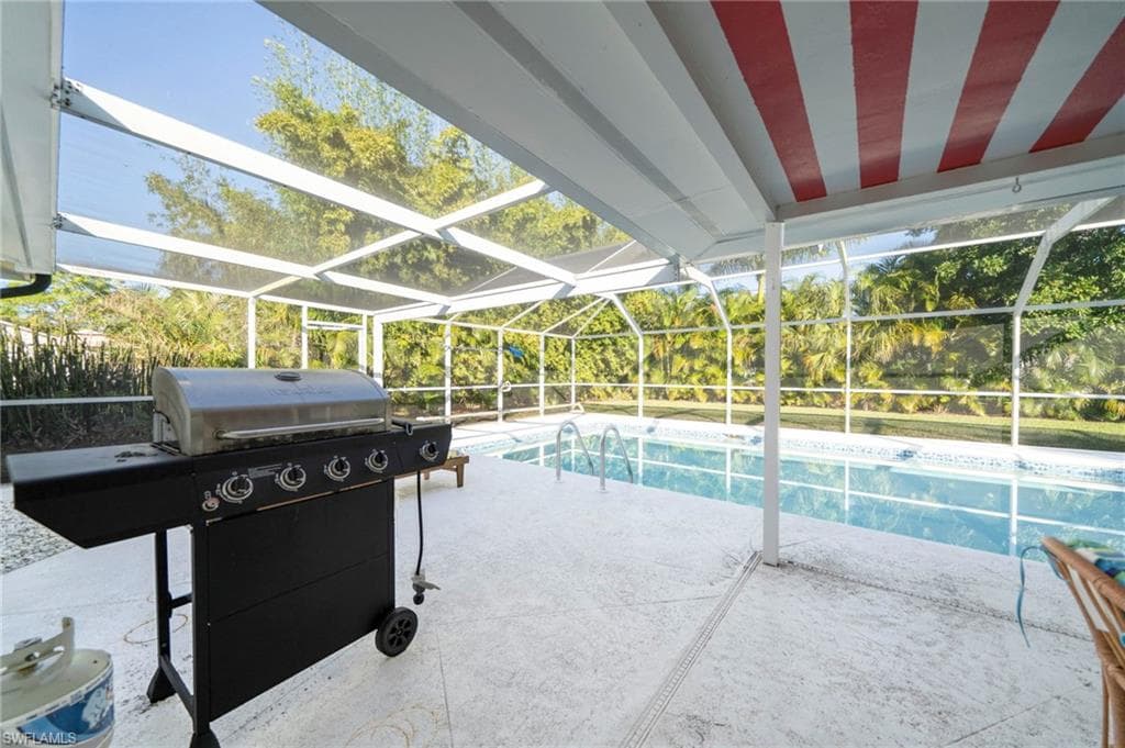 59 Wickliffe DR, NAPLES FL 34110-34