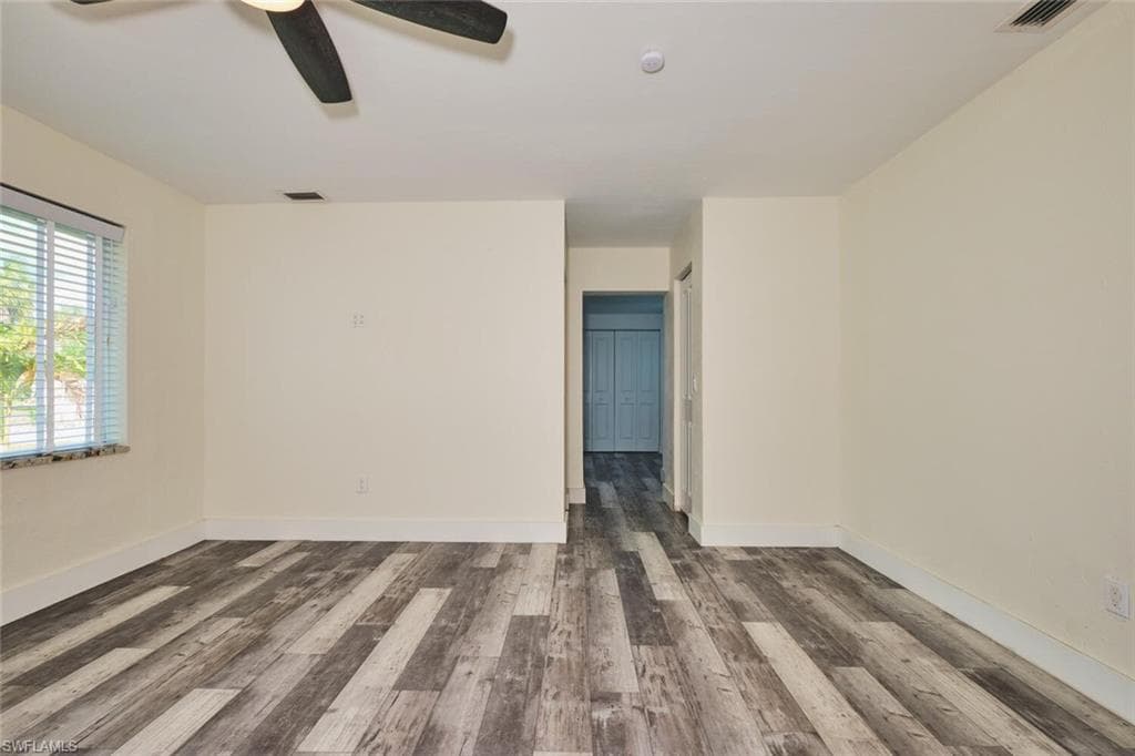 6451 Adelphi CIR-11