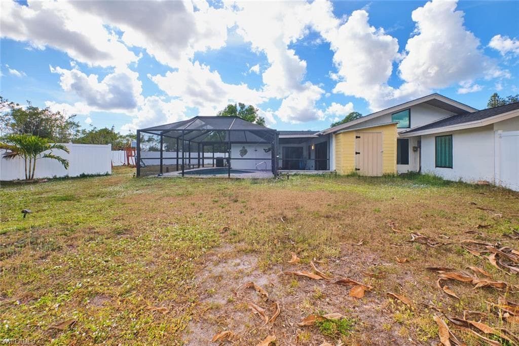 6451 Adelphi CIR-28