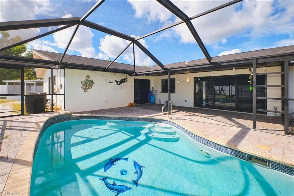 6451 Adelphi CIR-24