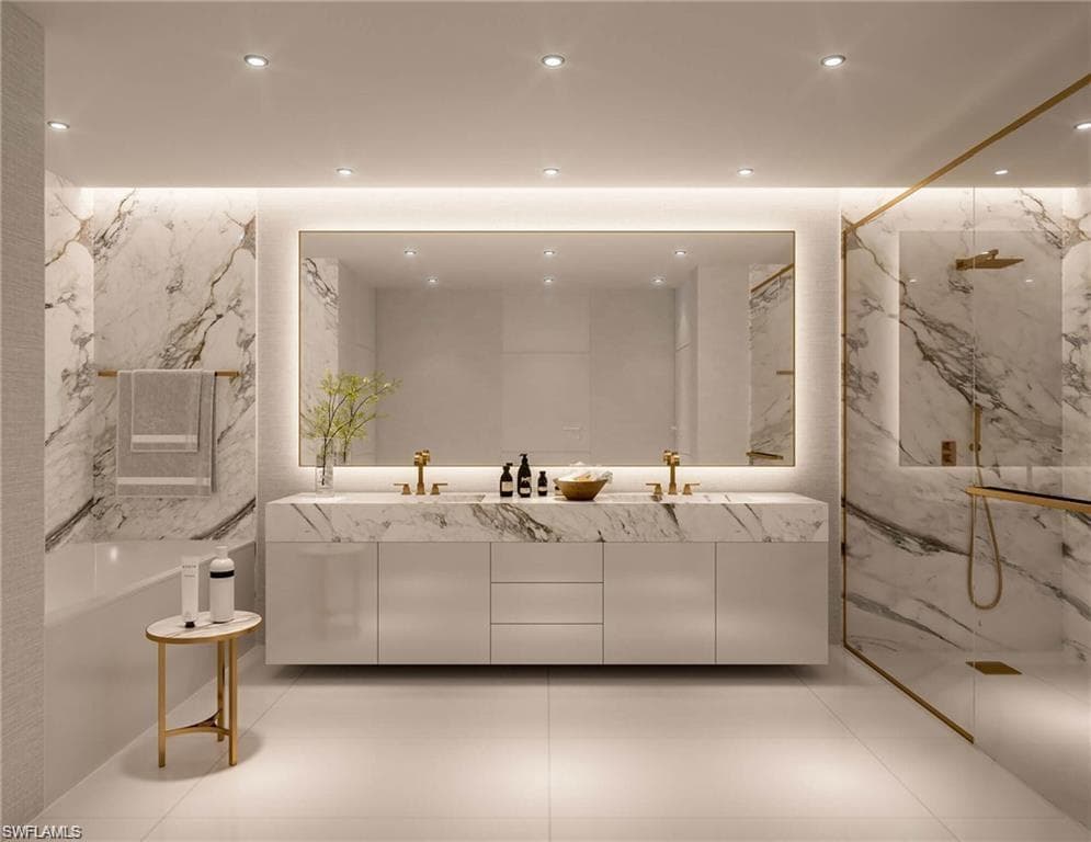 1925 Metropolitan BLVD # 601, NAPLES FL 34112-5