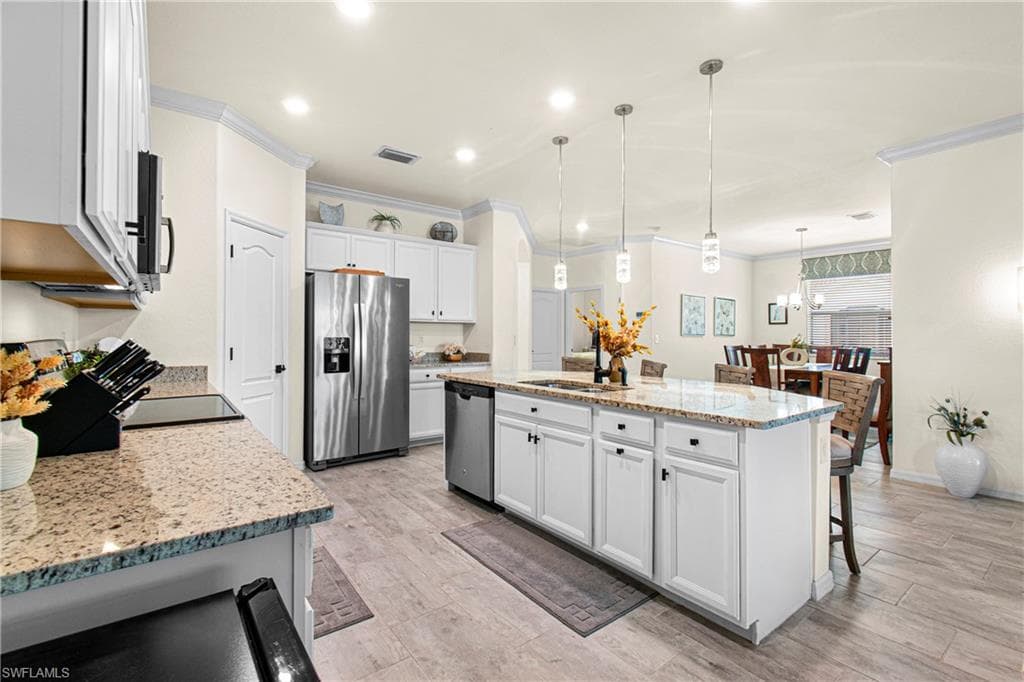 10369 Prato DR, FORT MYERS FL 33913-19