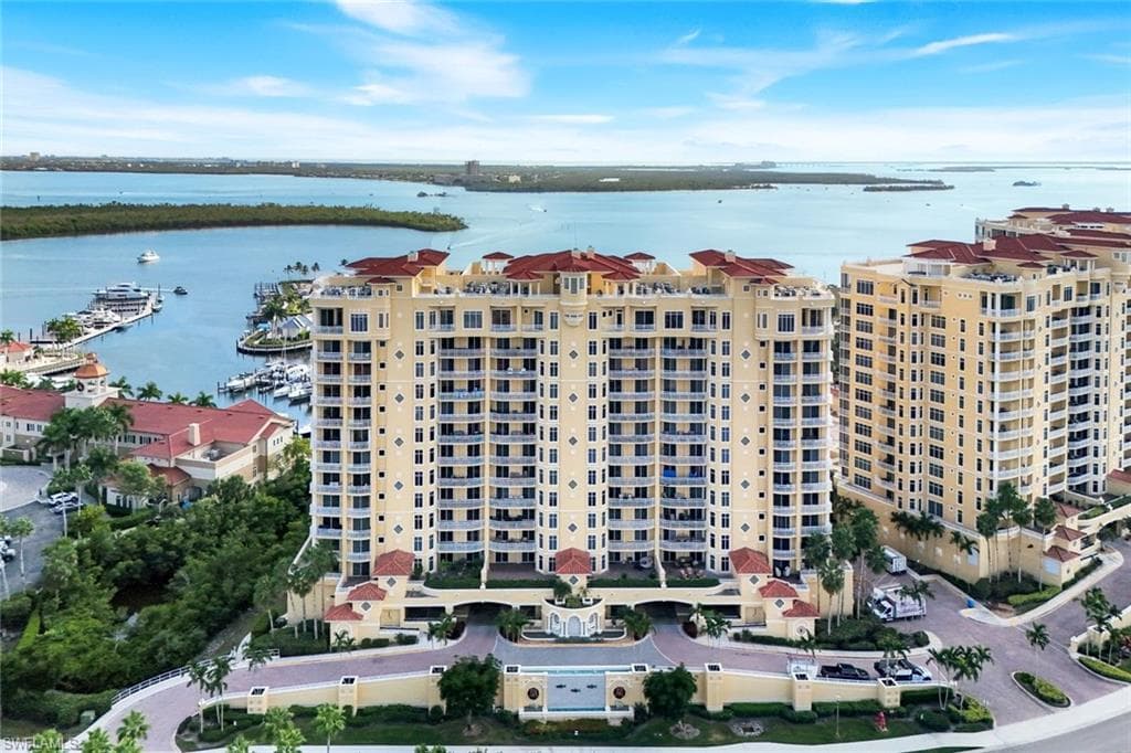 6021 Silver King BLVD 203-42