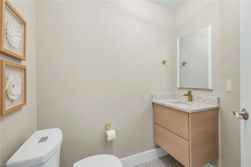 6021 Silver King BLVD 203-29