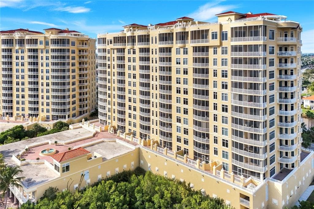 6021 Silver King BLVD 203-40