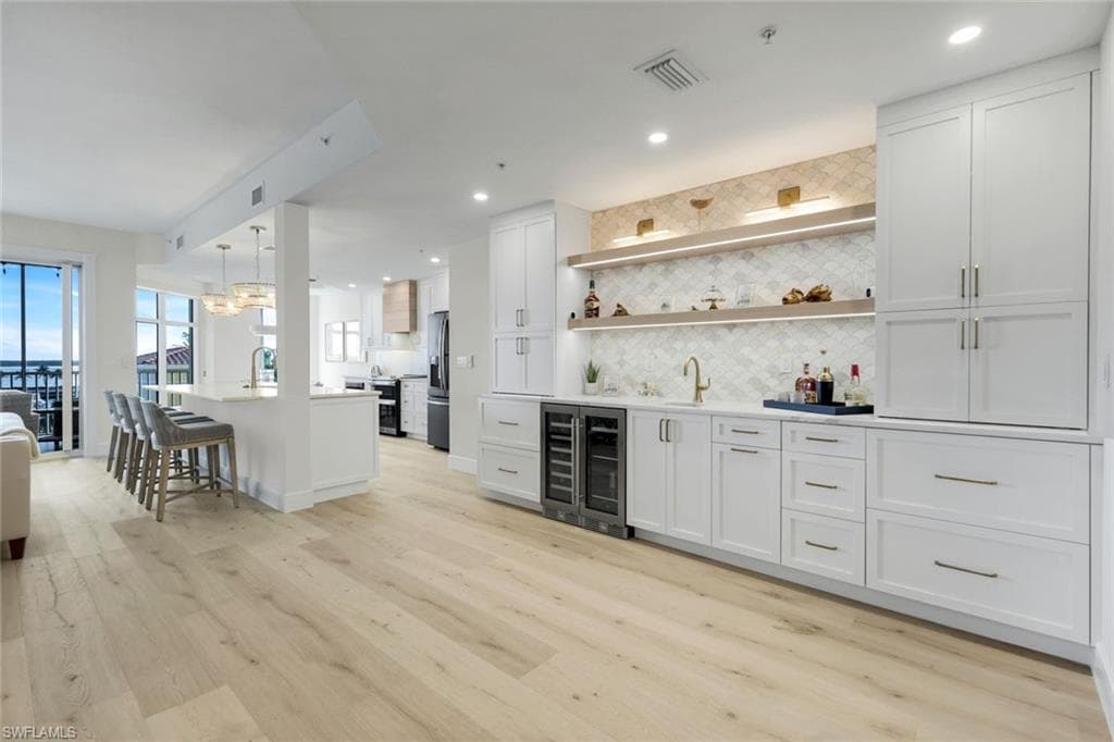 6021 Silver King BLVD 203-17