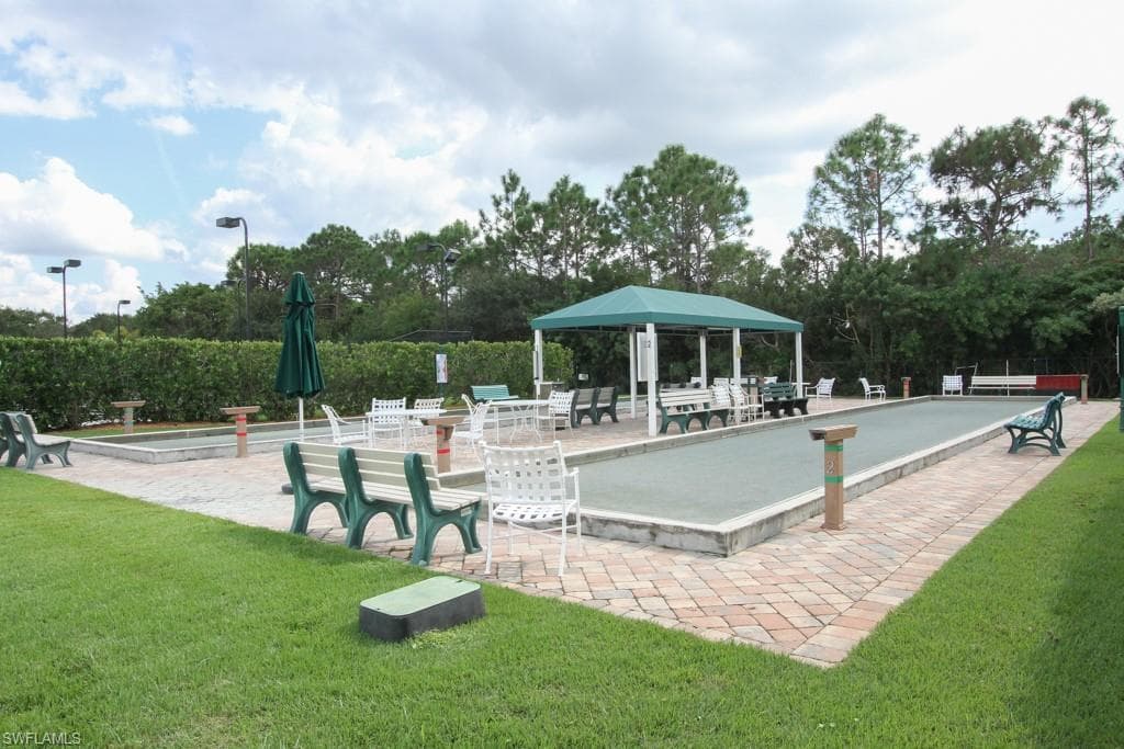 1182 Sweetwater LN # 1807, NAPLES FL 34110-31