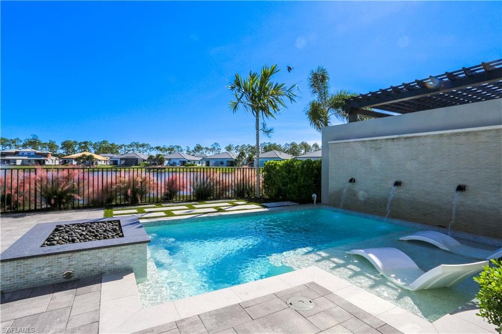 14727 Kingfisher LOOP, NAPLES FL 34120-47