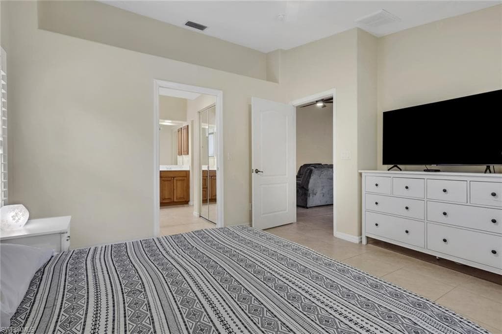 15154 Cortona WAY, NAPLES FL 34120-17