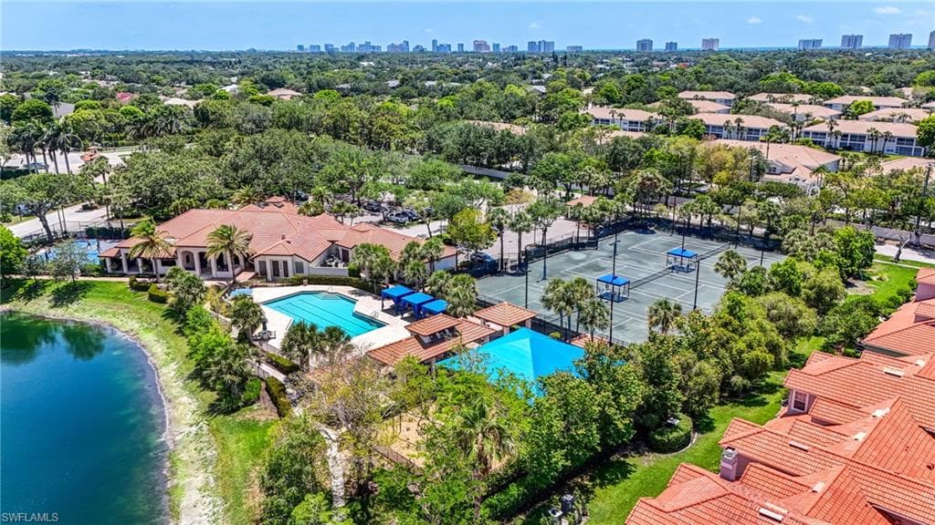 7562 Cordoba CIR, NAPLES FL 34109-42