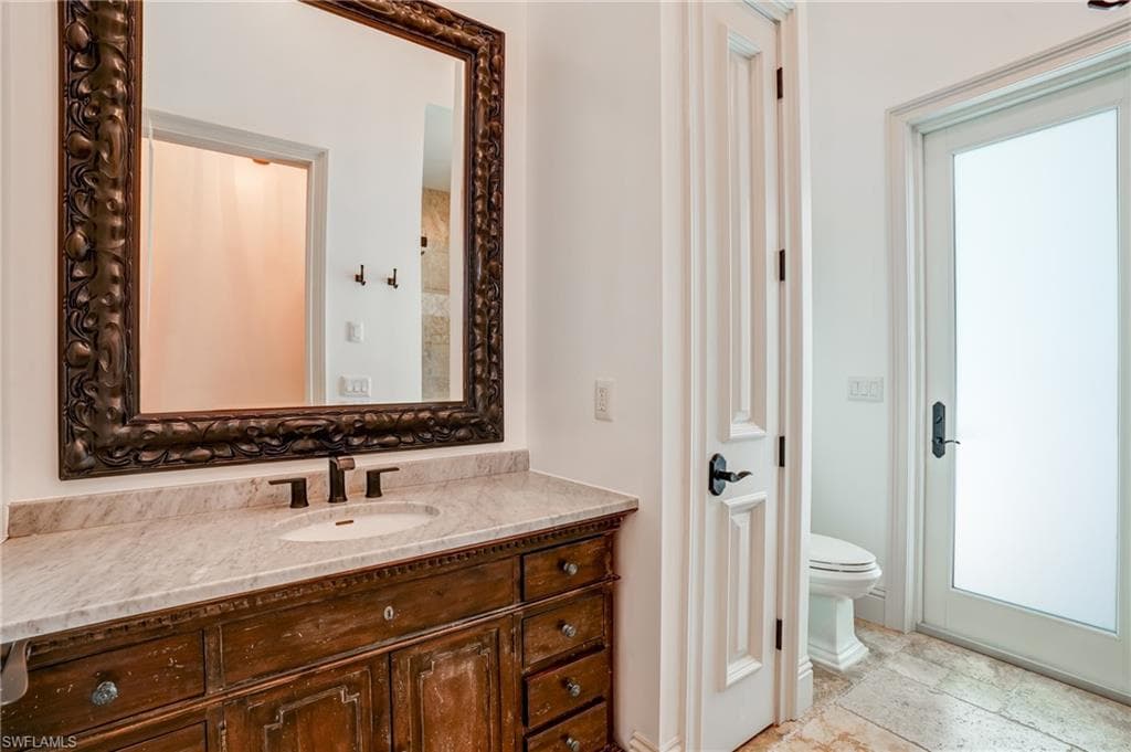 7562 Cordoba CIR, NAPLES FL 34109-32