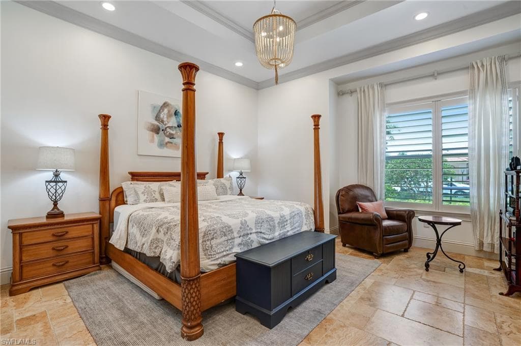 7562 Cordoba CIR, NAPLES FL 34109-24