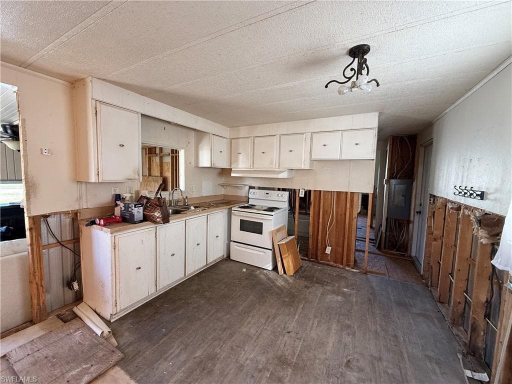 16201 Cathy CT, FORT MYERS FL 33908-3