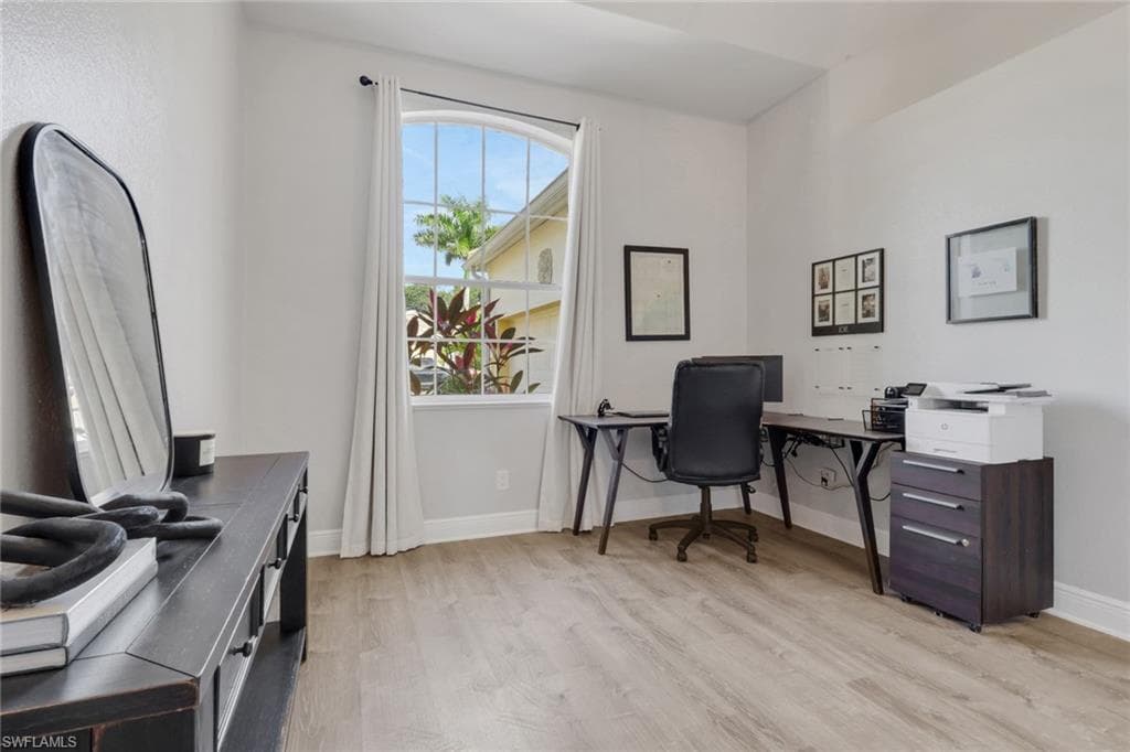 15464 Cortona WAY, NAPLES FL 34120-5