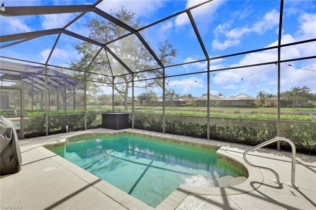 15464 Cortona WAY, NAPLES FL 34120-27