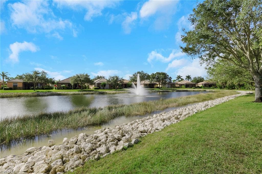 15464 Cortona WAY, NAPLES FL 34120-29