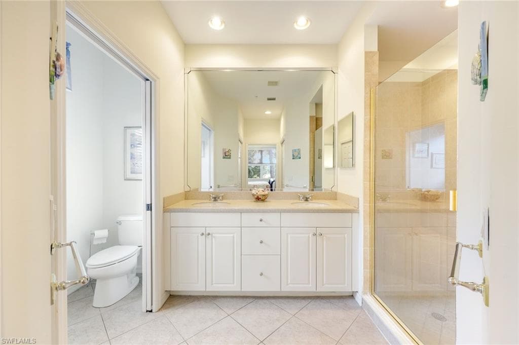 12080 Matera LN # 204, BONITA SPRINGS FL 34135-16