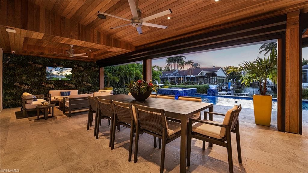 1650 Mullet CT, NAPLES FL 34102-1