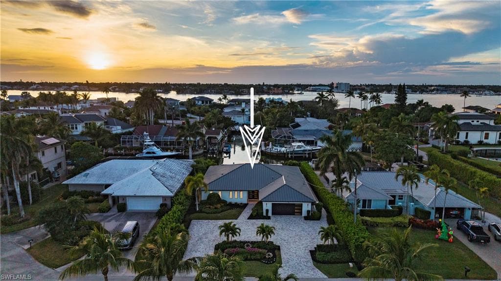 1650 Mullet CT, NAPLES FL 34102-45